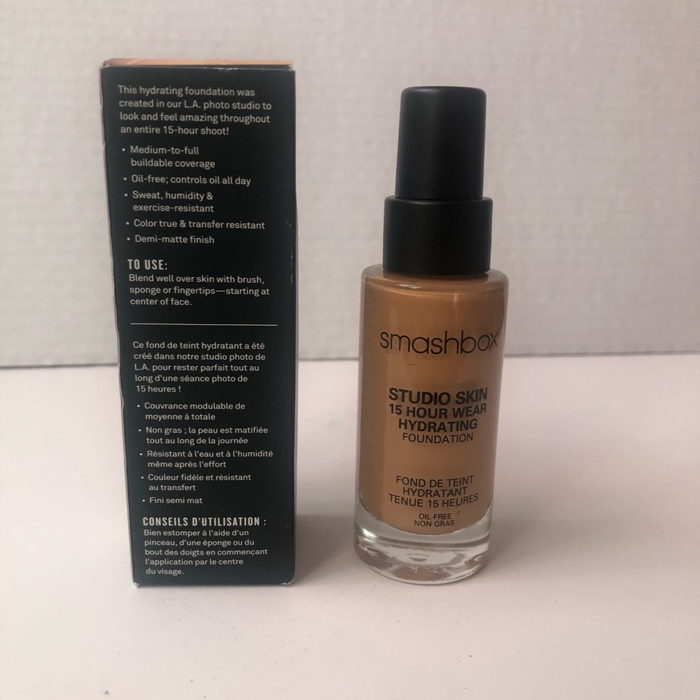 SmashBox Studio Skin - Picture 3 of 5